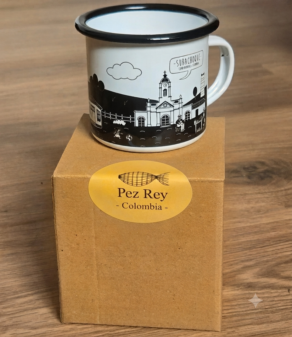 Mug de Peltre Subachoque — vista lateral